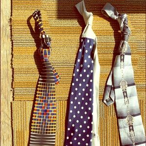 Men’s Ties - (3) amazing looking ties.   - $20